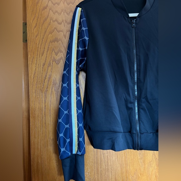 ultracor Jacket, Zip Up, Women’s Medium. - Picture 3 of 6